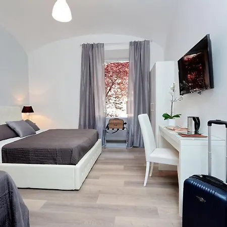 Πανσιόν Vatican Monnalisa 4*